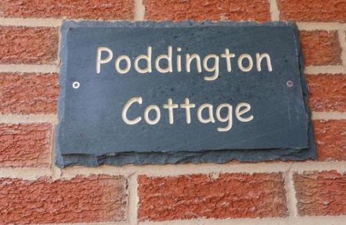 Bishopstone House | Poddington Cottage