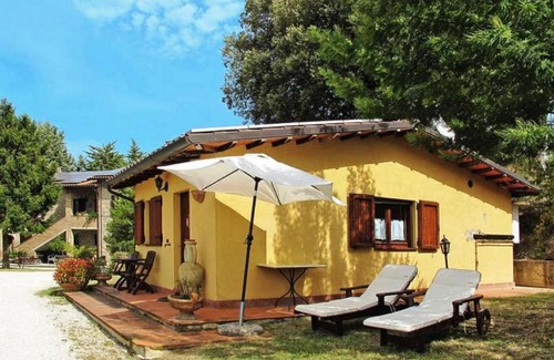 Ramazzano Villa | Podere Caldaruccio La Pineta - 26 people Cottage & Villa