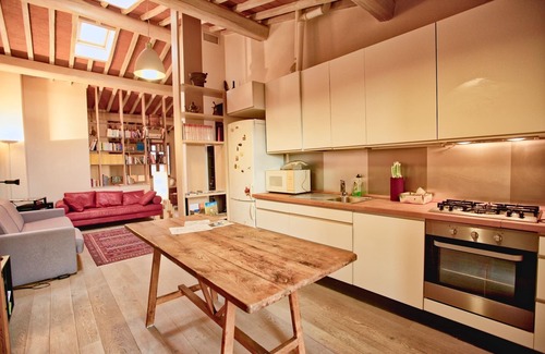 Casetta Apartment | Podere In The Crete With Amazing And Relaxing View Only 15 Min From Siena