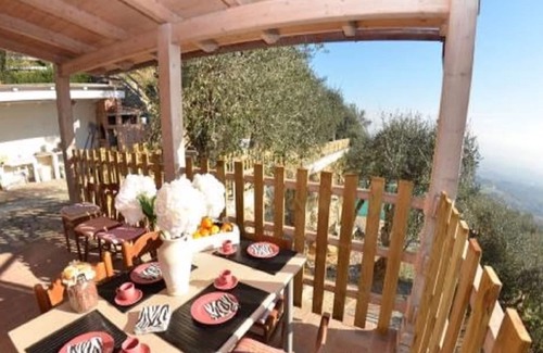 Buti House | PODERE SAN MARTINO is a beautiful vacation home located on the hills of Mt.