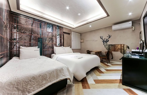 Pohang Hotel | Pohang Yeongildae B and B Hotel