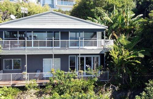 Avoca Beach House | Point View - Amazing views and location!