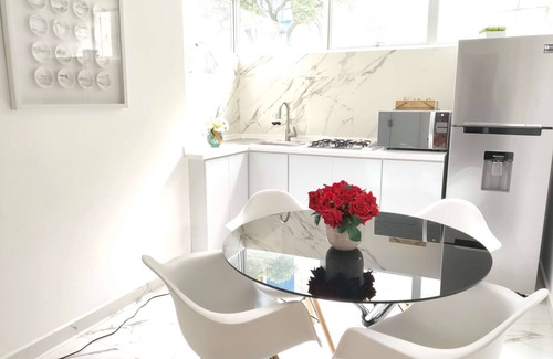 Los Morales Condo | Polanco Close to Shopping Malls 1BR 1BT