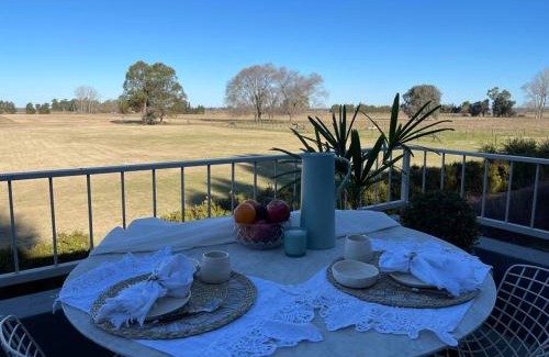 Lobos Villa | Polo Club Lodge