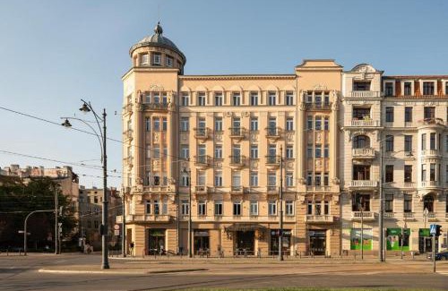 Srodmiescie Apartment | Polonia Residences 68- Top Locations -Off Piotrkowska Street -Theatres -Museums -Fabryczna Railway Station 3mins