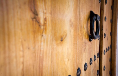 Barretos Villa | Pombais Turismo - Casa do Brasão