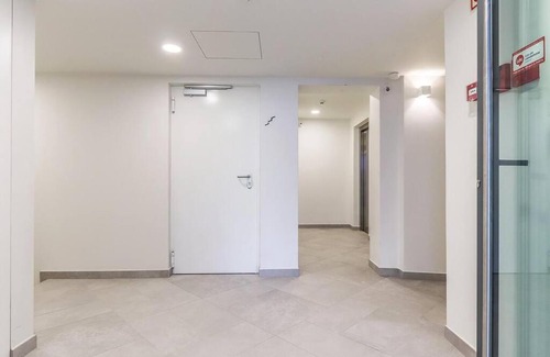 Lisbon Old Town Apartment | Pombal Central Contemporary Apt AC Elevator