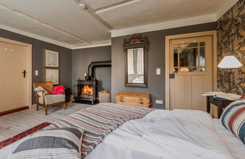 Ahlbeck Apartment | Pommernhaus Historisches Colonistenhaus Sauna Kamin Boot - Romantic overnight stay with open fireplace