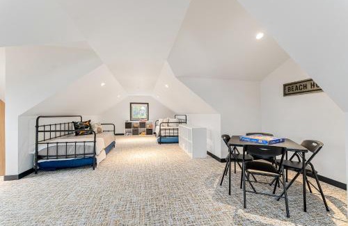 Wapato Point House | Ponderosa Court, Unit 2A