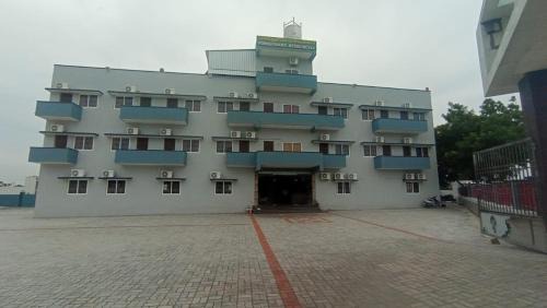 Tiruvannamalai Hotel | Ponnuswamy Residency Tiruvannamalai
