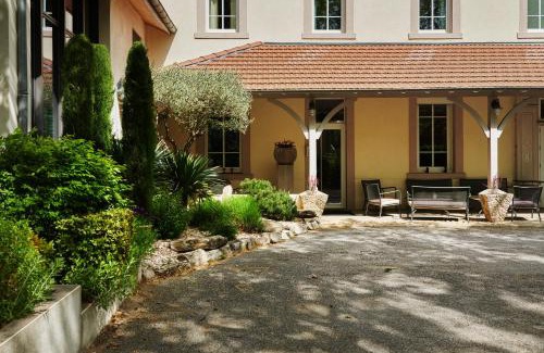 Marges Hotel | Pont du Chalon Hôtel and Restaurant