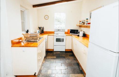 Waterhouse House | Pooh Corner, Cottage