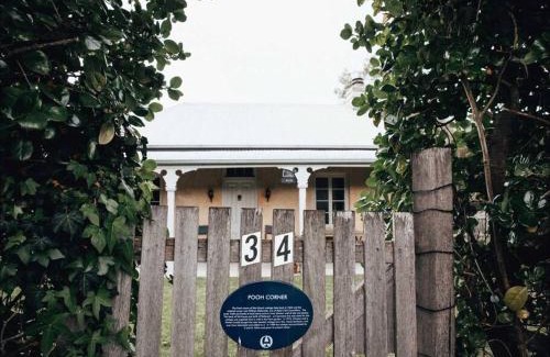 Waterhouse House | Pooh Corner, Cottage