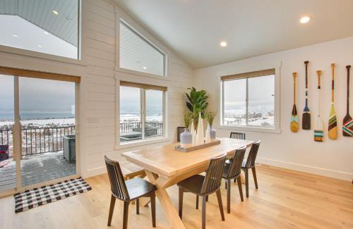 Sweetwater House | Pool Access and Lake Views Modern Garden City Home