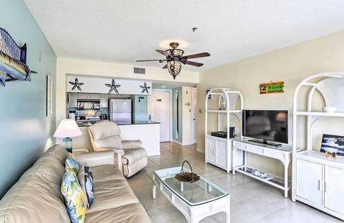 Burnt Store Marina Condo | Pool Access & Marina Views: Punta Gorda Getaway!