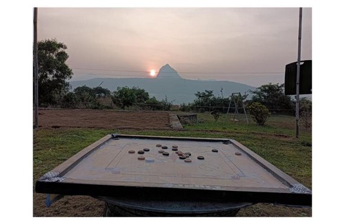 Thakursai Hotel | pool camping