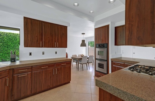 Araby House | Pool Escape in Los Compadres Neighborhood-Walking Distance to Shops - Hacienda A