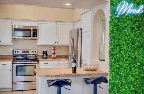 Horizons West House | Pool, fireplace, 5 mi from West Gate.