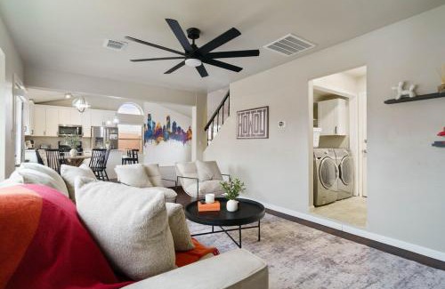 Cedar Park House | Pool, Games, King Suite 3BR Epic Chill Stay