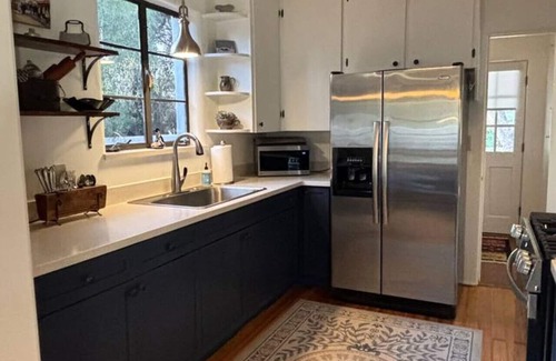 Blenman-Elm House | Pool/Historic & Charming/Fenced Yard/2BR 2BA