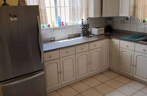 Kamay House | Pool Home Near Palm Beach Plaza – Sleeps 13
