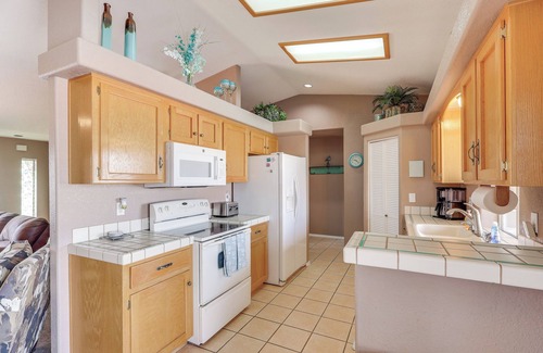 Lake Havasu City House | Pool & Hot Tub: Pet-Friendly Lake Havasu Home!