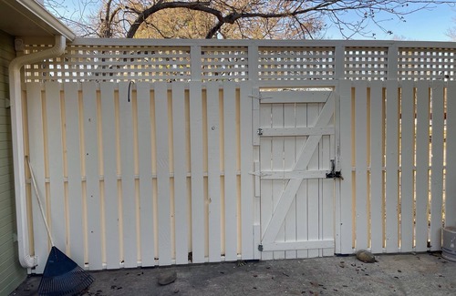 Batesville Apartment | Pool house/Historic district. Private entrance/in Path total solar eclipse nnnn