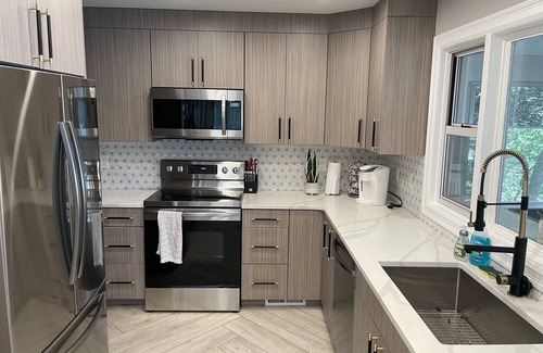 Osage Beach House | POOL house in an upscale Margaritaville(Tan- Tar- A)resort!