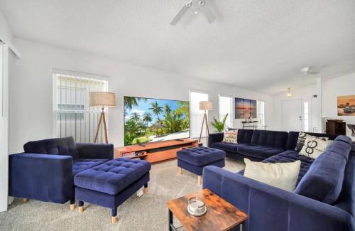 Clear Creek House | Pool House with Game Room Close to Disney