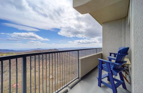 Sugar Mountain Apartment | Pool, Sauna and Gym Sugar Top Resort Condo with Views
