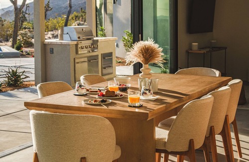 Joshua Tree House | Pool - Spa - Fire pit - Views - BBQ - Bella Nova