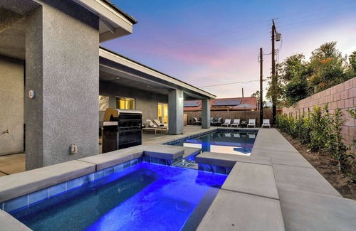 Bermuda Dunes House | Pool/Spa-Location-Basketball-GameRoom-Specials ask