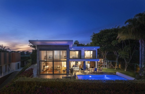 Sao Martinho Villa | Pool, sun and sea view - Villa das Quebradas