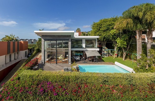 Sao Martinho Villa | Pool, sun and sea view - Villa das Quebradas