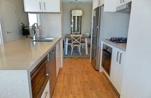 Cronulla Apartment | Pool View, Lift Access 505 Opposite North Cronulla Beach