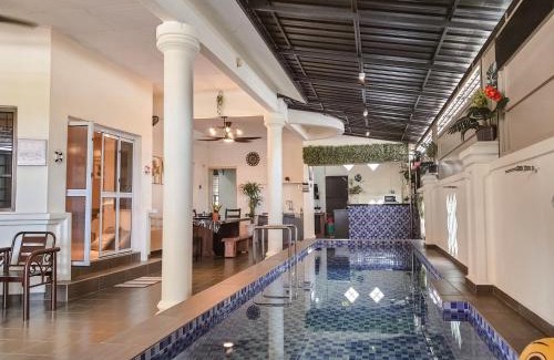 Taman Jati House | Pool Villa Max Bath Tub BBQ Steamboat Party 5Bedroom 23Pax Full Airconditioned