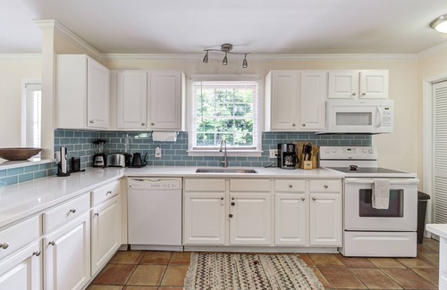 Wilmington House | Pools Paradise: 4 BR, 2 BA House in Wilmington, Sleeps 8