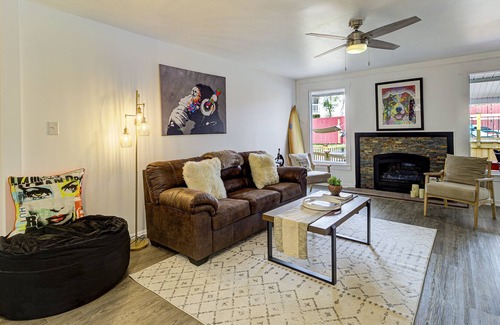 Wilmington House | Poolside Delight: 3 BR, 2 BA House in Wilmington, Sleeps 8