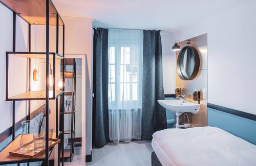 Niederdorf Hotel | Pop Up Hotel Krone Zürich