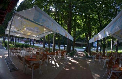 Azuga Hotel | Popas Azuga