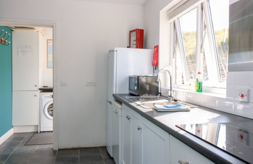 Gruline Cottage | Poppies Cottage