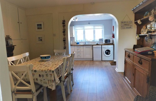Sheringham Cottage | Poppy Cott - traditional cottage with stunning views over Beeston Common, the perfect retreat.