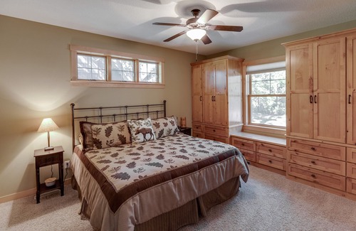 Breezy Point Cabin | Popular Point: Lake Ossawinnamakee!