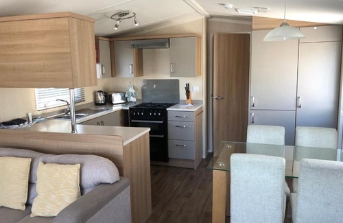 Bembridge House | Popular property in Bembridge