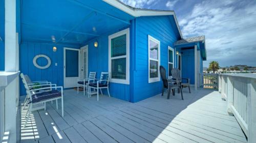 Port Aransas House | Port A Cottage by AvantStay Private Patio Deck Designed for Groups