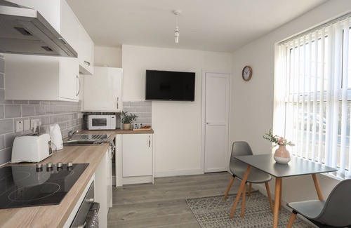 Holyhead Cottage | Port Apartment 1
