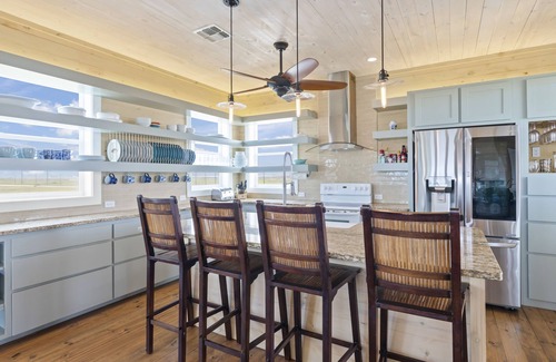 Port Aransas House | Port Aransas Mahalo Beach Home ~ Large Luxury Beach House with Private Boardwalk