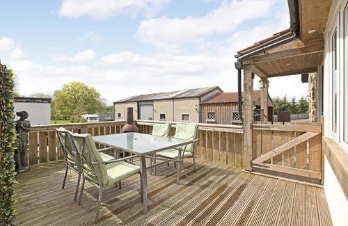Knaresborough House | PORT ARTHUR COTTAGE, romantic, with a garden in Knaresborough