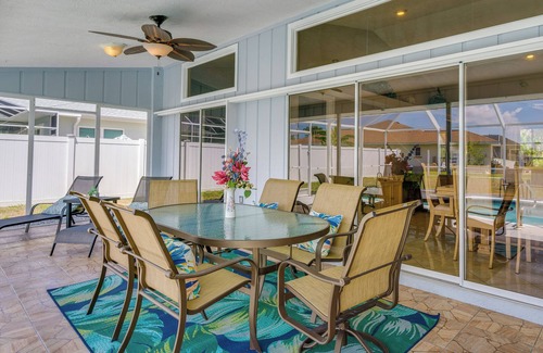 Englewood East Cottage | Port Charlotte Home w/Pool - 8 Mi to Beaches!