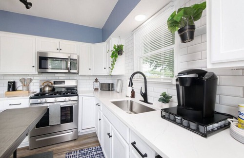 Port Clinton House | Port Clinton Getaway Near the Beach